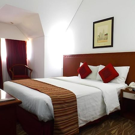 Sofyan Hotel Cut Meutia Jakarta Exterior photo
